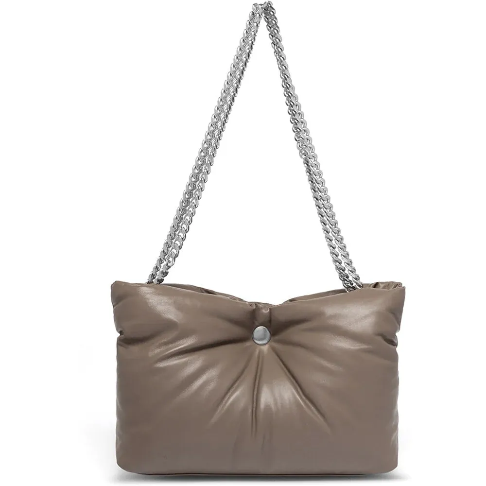 15880 Depeche - Crossbody in buttery soft leather quality