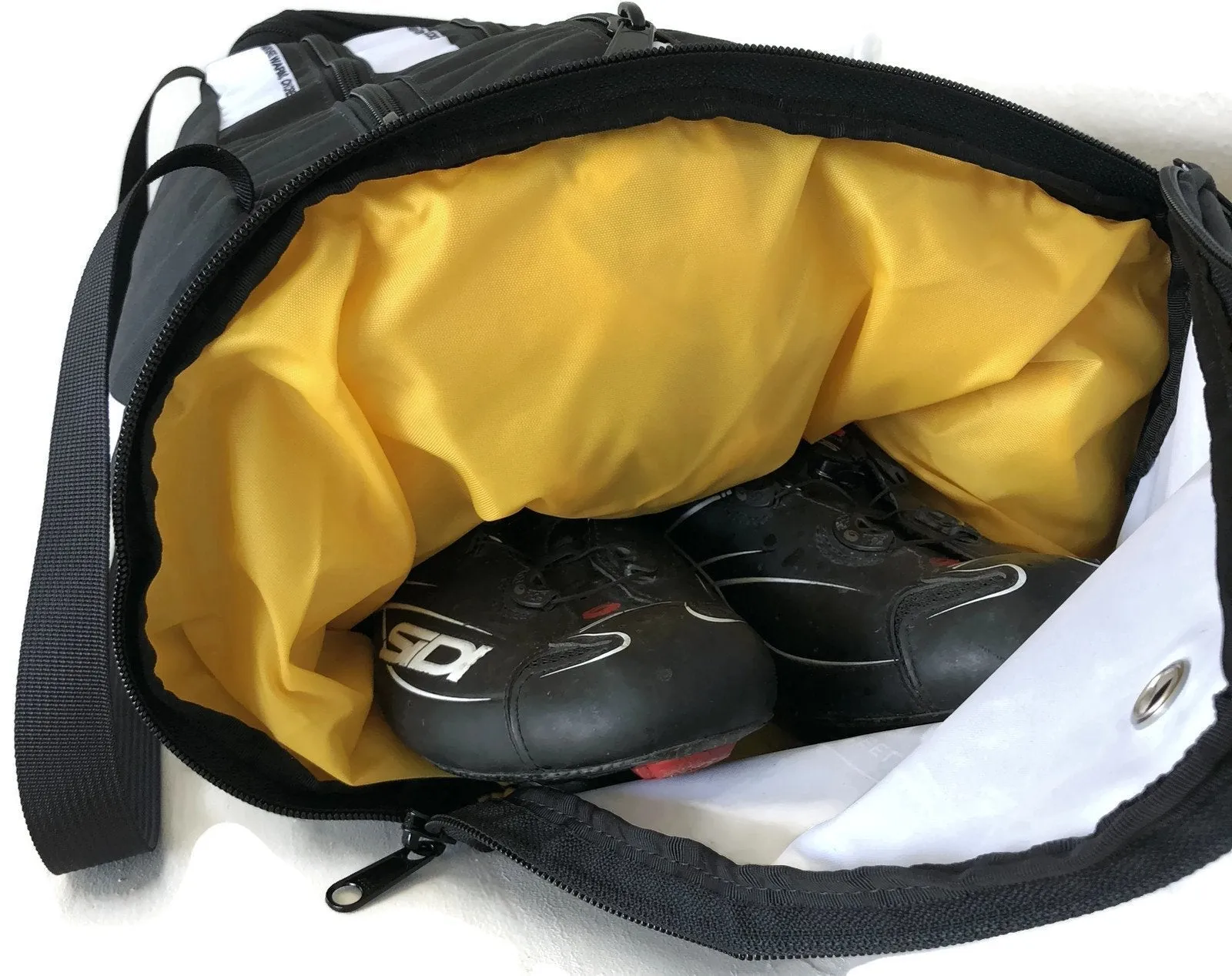 Alain Smets 2023 CYCLING  RACEDAY BAG