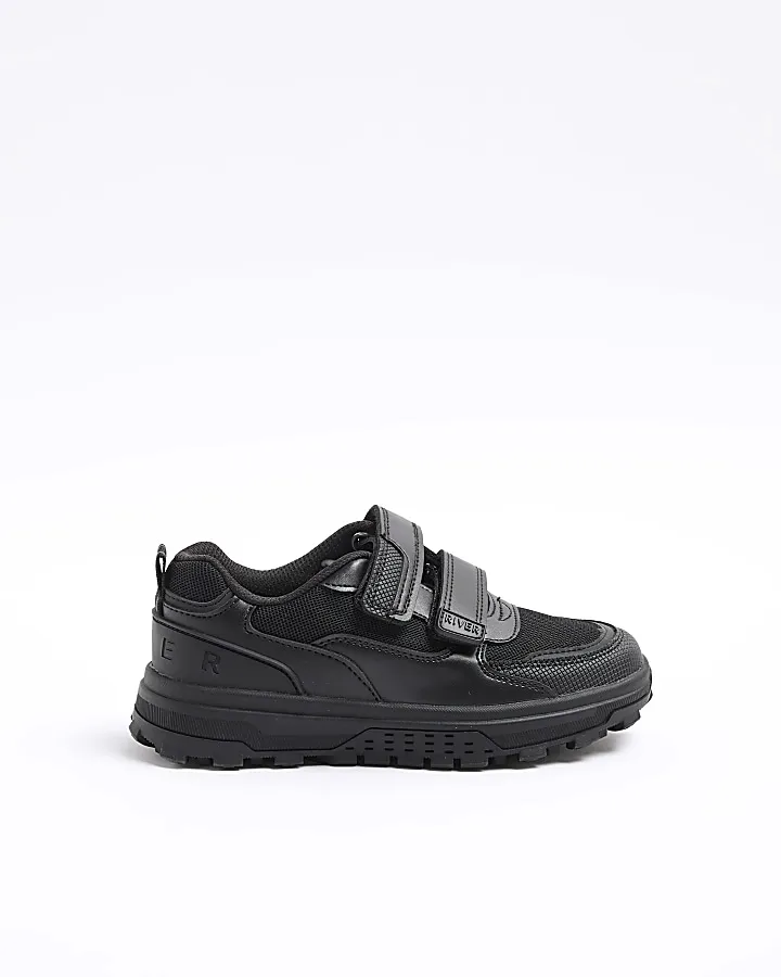 Boys black chunky trainers