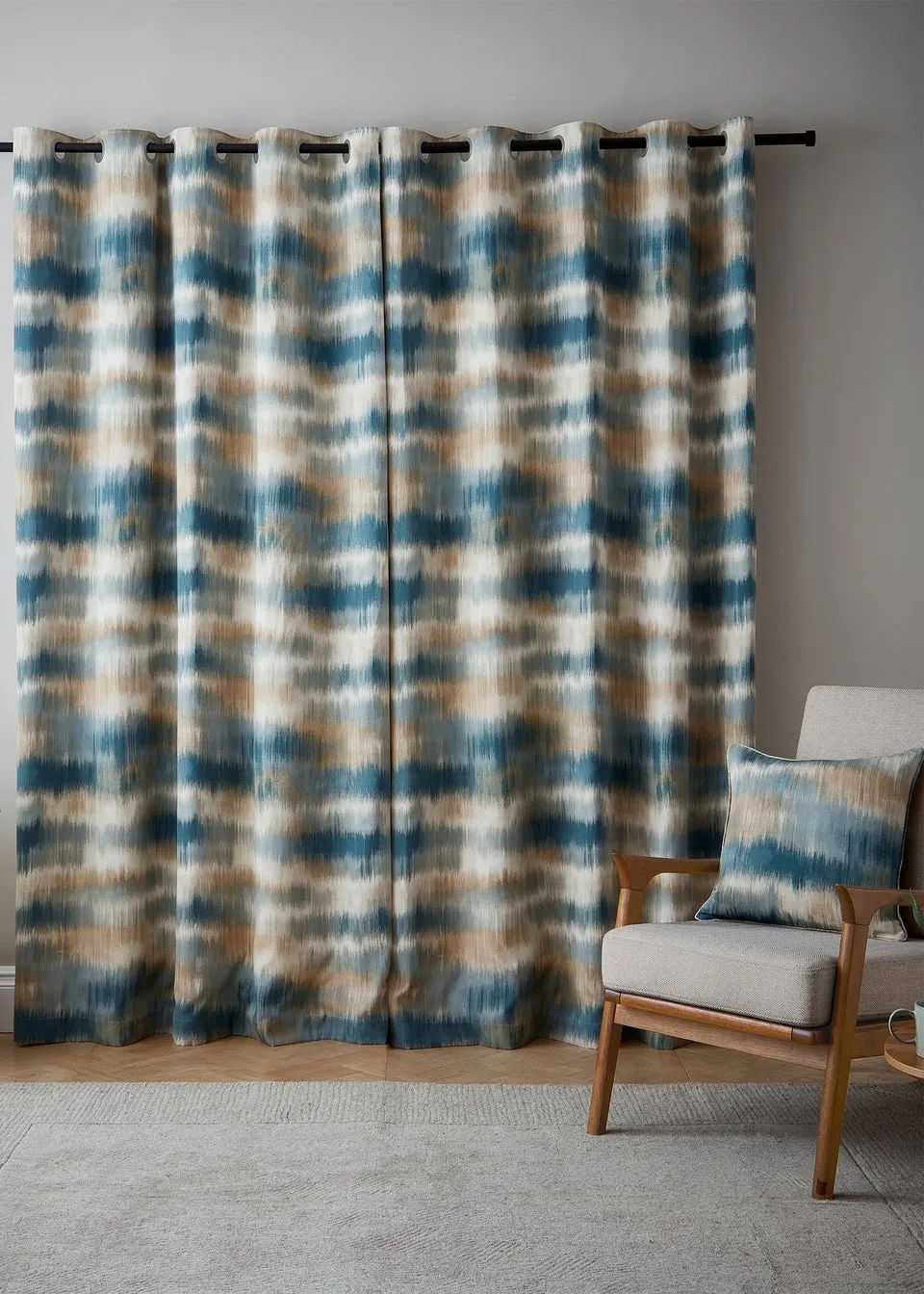 Catherine Lansfield Ombre Texture Thermal Eyelet Curtains