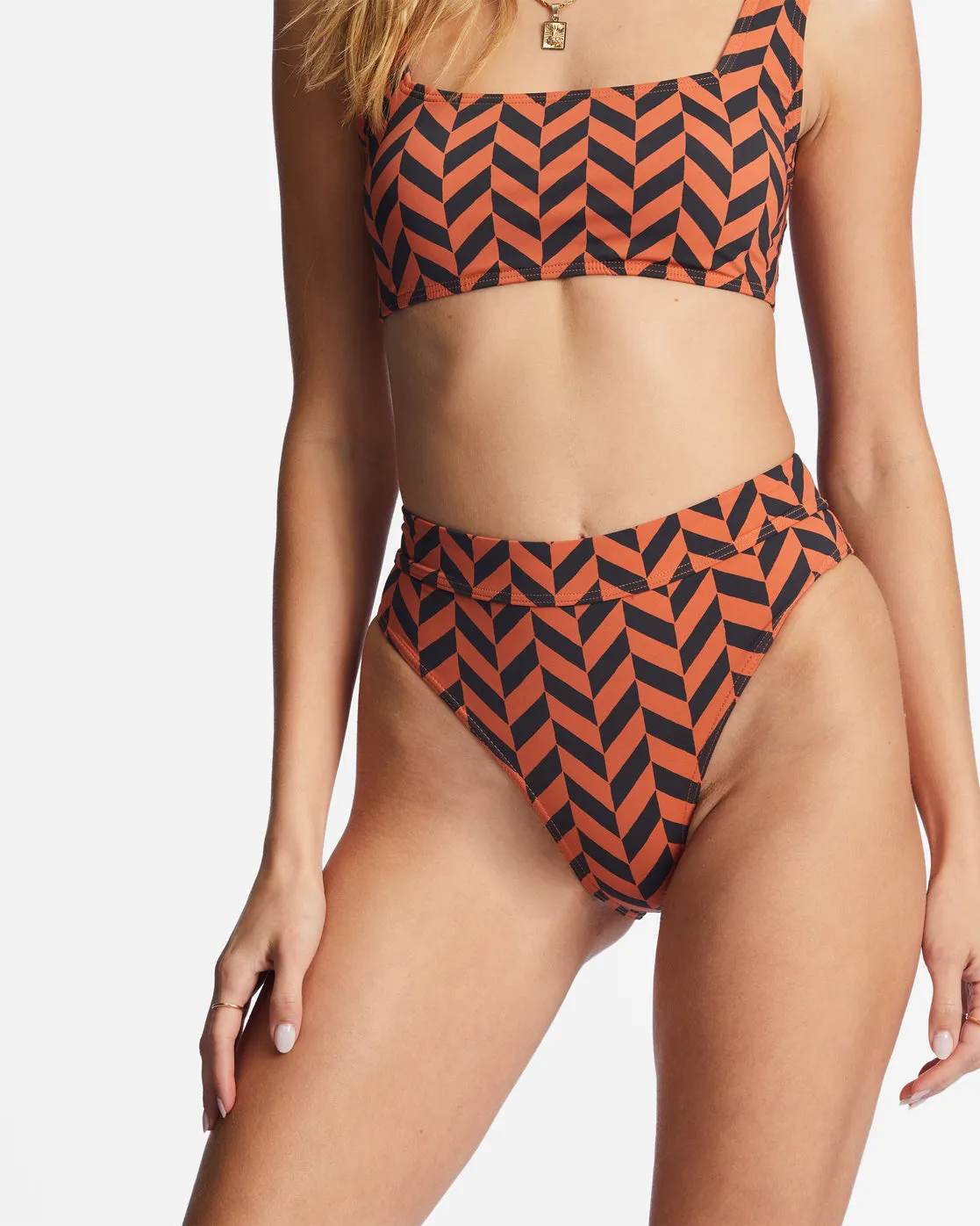 Cross Step Maui Rider Bikini Bottoms - Brick