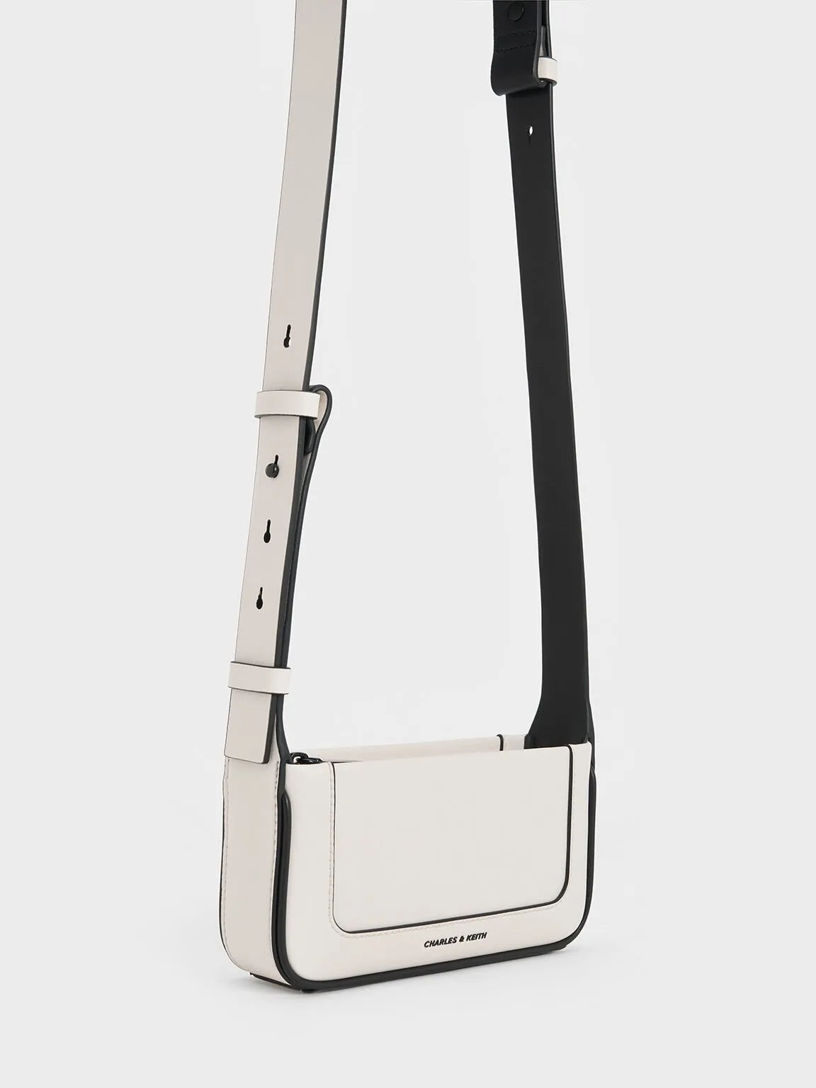 Daylla Shoulder Bag - Cream