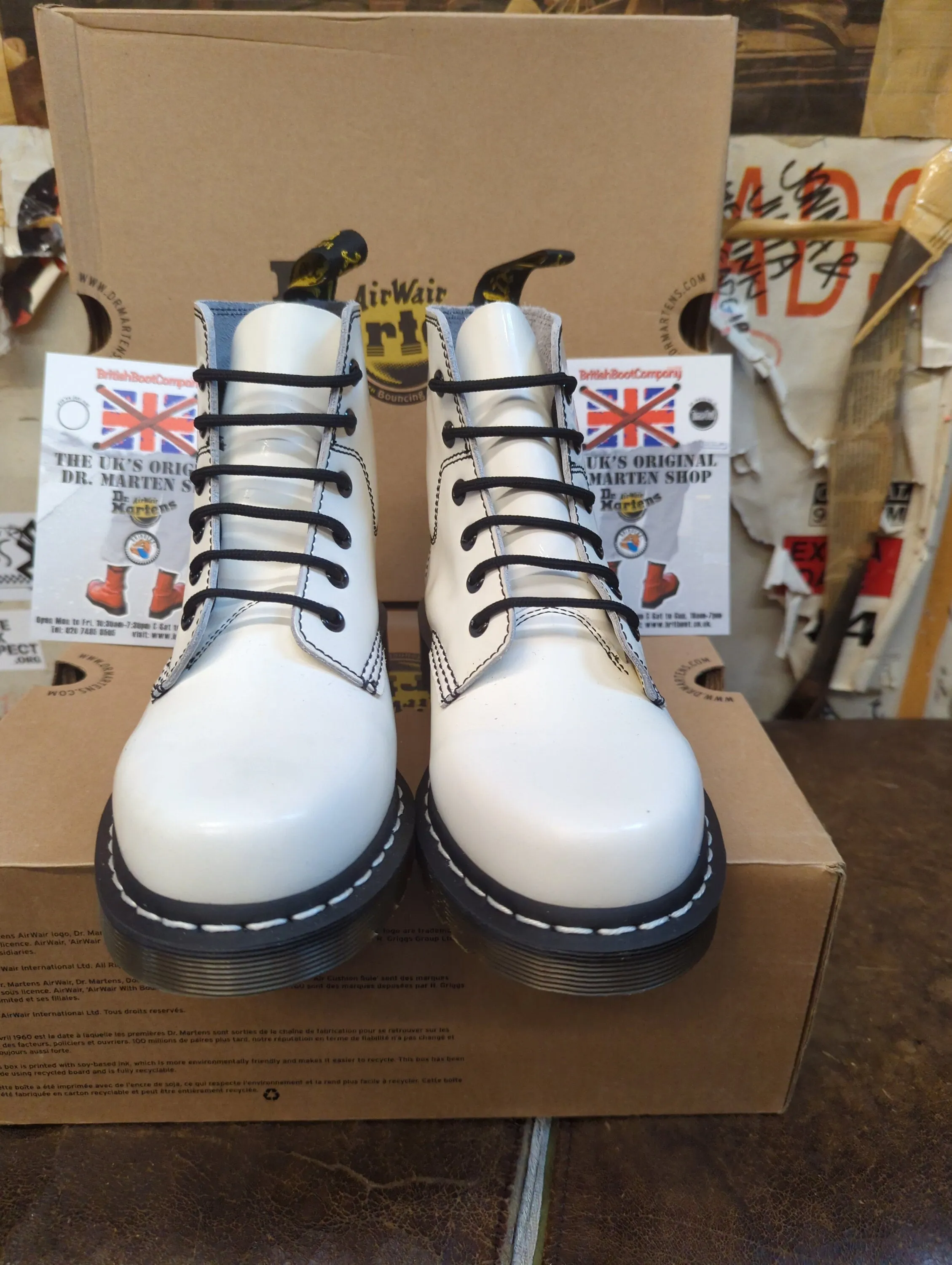 Dr Martens 8175 White Patent 6;Hole Size 6