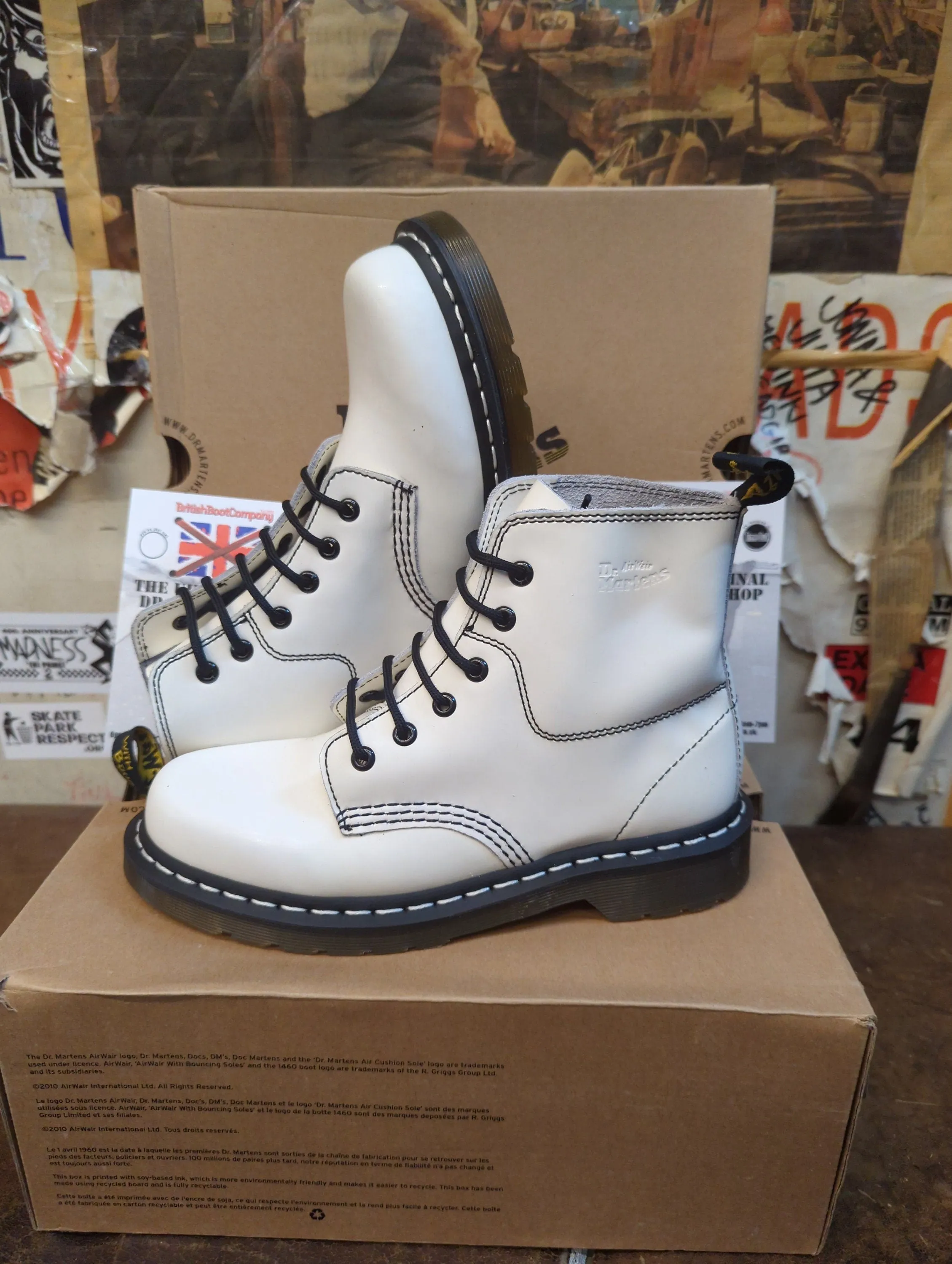 Dr Martens 8175 White Patent 6;Hole Size 6