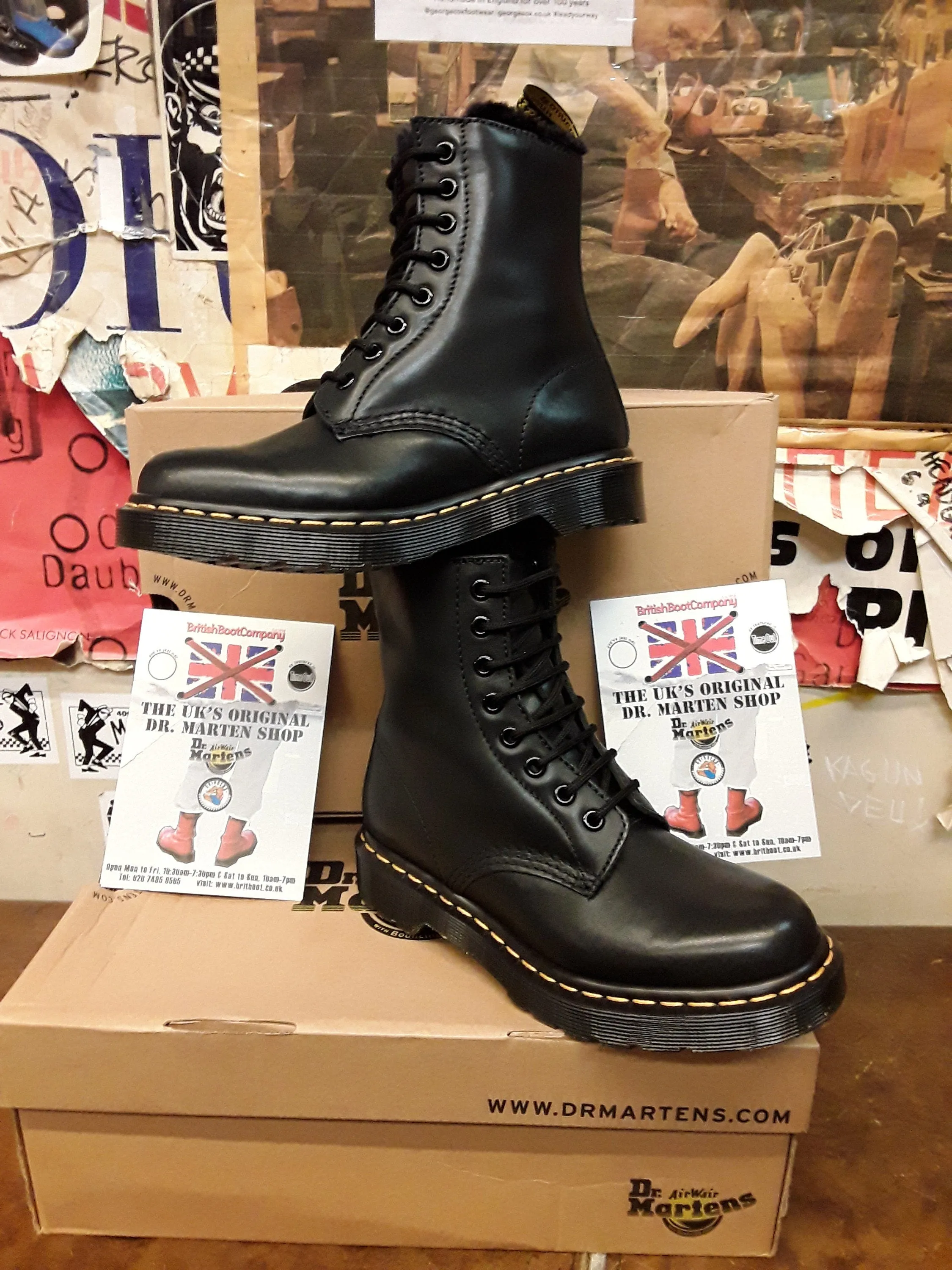 Dr Martens Serena Fur Black Size 3