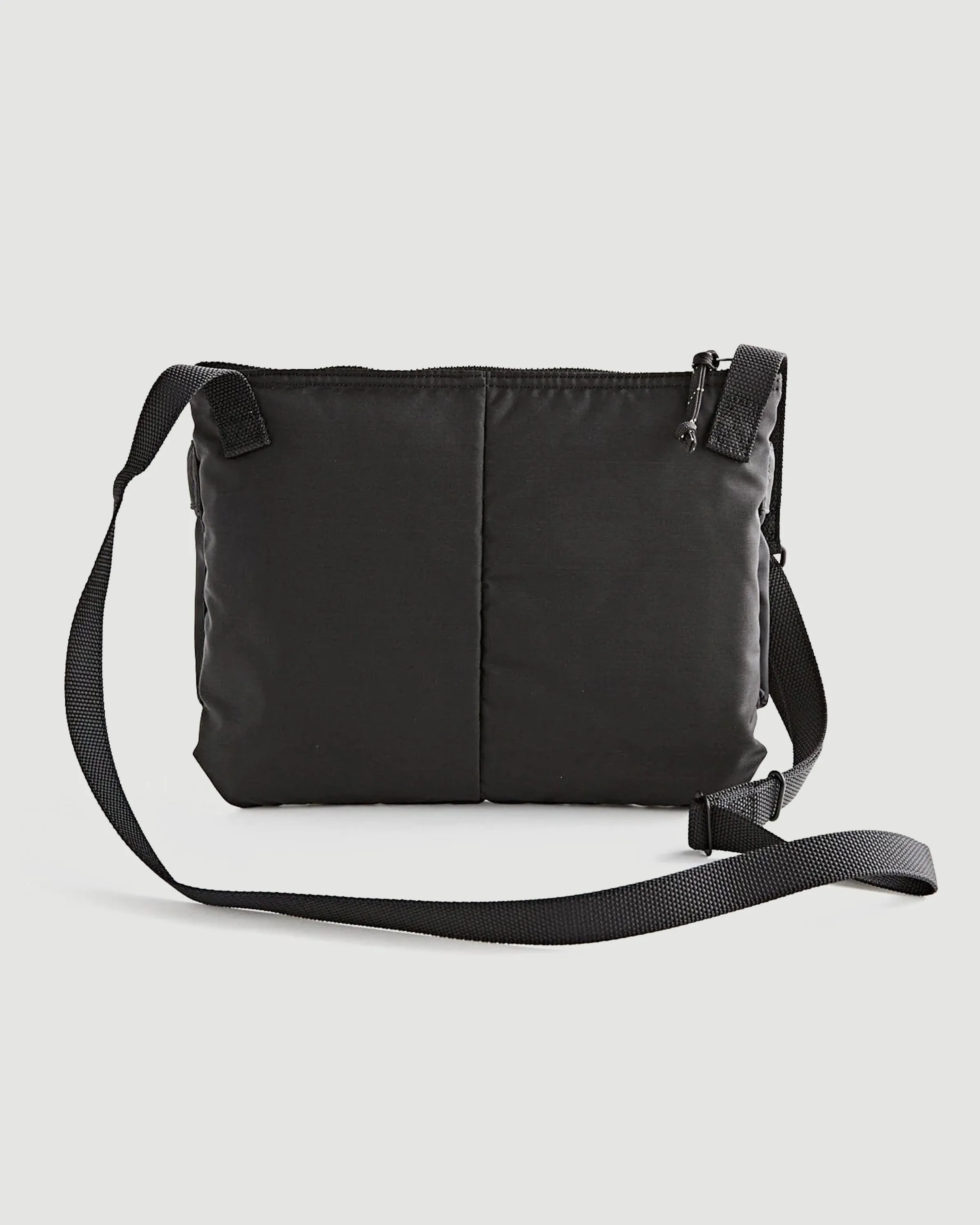 Force Shoulder Bag Black (Small)