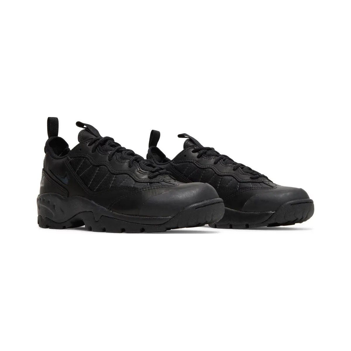 Nike ACG Air Mada Low Triple Black