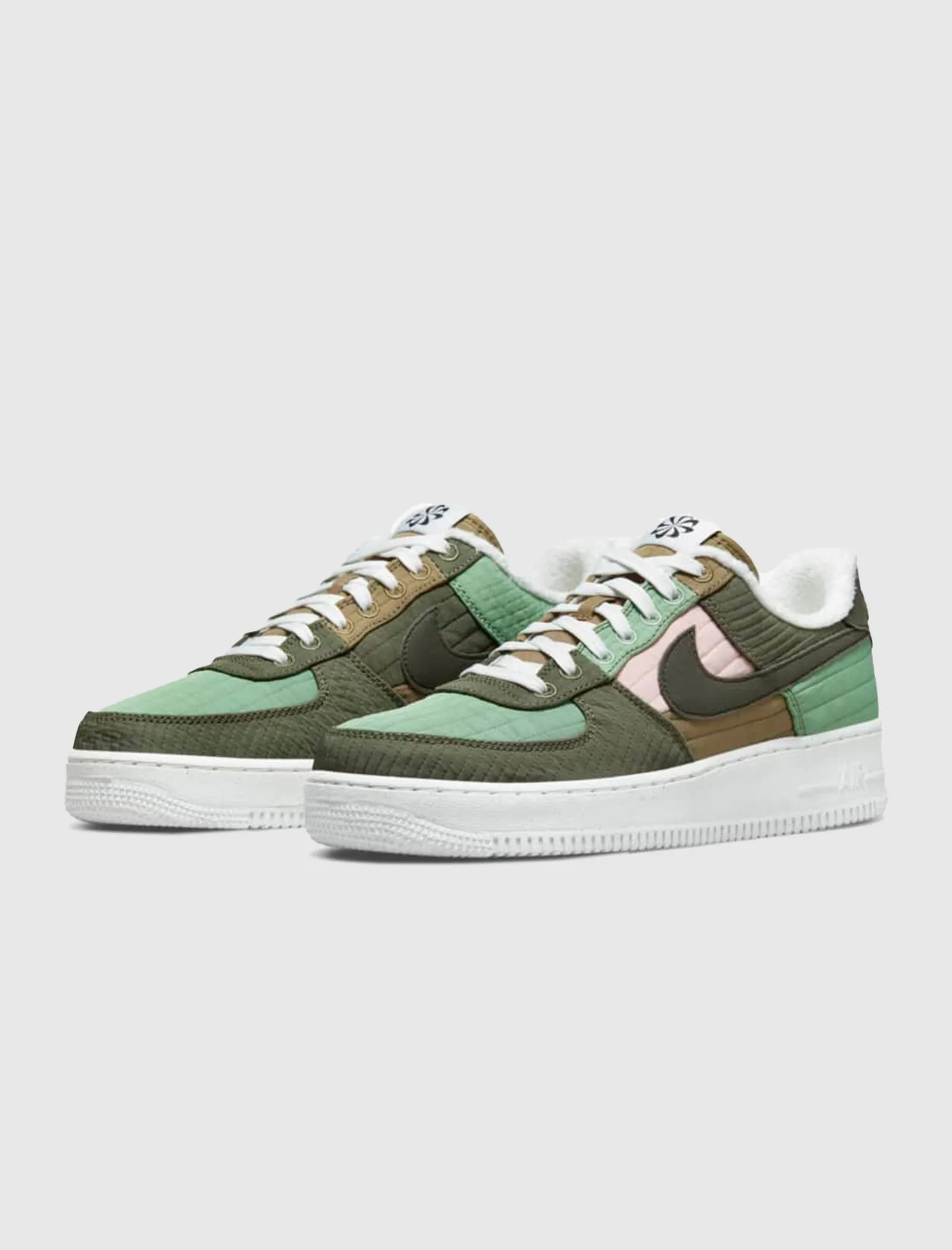 NIKE AIR FORCE 1 07' LX 