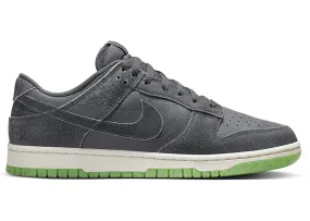 Nike Dunk Low Halloween (2022)