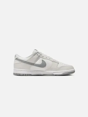 NIKE Dunk Low Retro Summit White Light Smoke