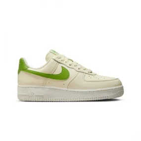 Nike Women Air Force 1 '07 Se (coconut milk / chlorophyll-sail-volt)