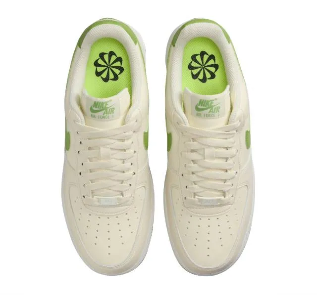 Nike Women's Air Force 1 '07 SE (Coconut Milk Chlorophyl...